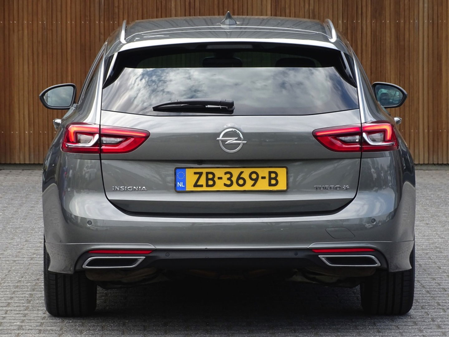 Opel Insignia Sports Tourer 2.0 Turbo 260PK 4x4 / OPC Line / Brembo / BOSE / LED