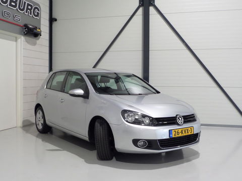 Volkswagen Golf 1.4 TSI 122PK DSG Automaat! "Origineel NL!" Youngtimer! Navigatie Bluetooth, van 2e eigenaar in uniek mooie staat!
