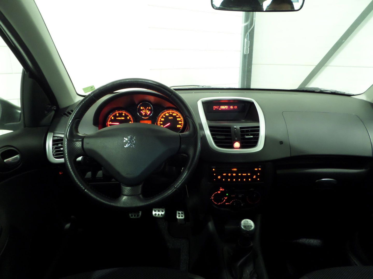 Peugeot 206+ 1.4 XS "Origineel NL!" Trekhaak Airco Cruise-control Elektrische ramen, van 3e eigenaar in zeer nette staat!