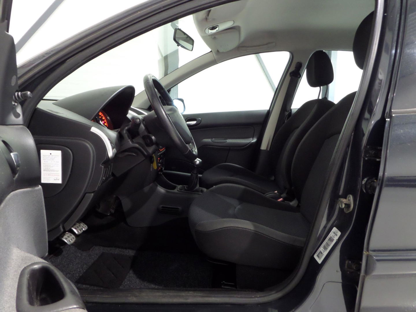 Peugeot 206+ 1.4 XS "Origineel NL!" Trekhaak Airco Cruise-control Elektrische ramen, van 3e eigenaar in zeer nette staat!
