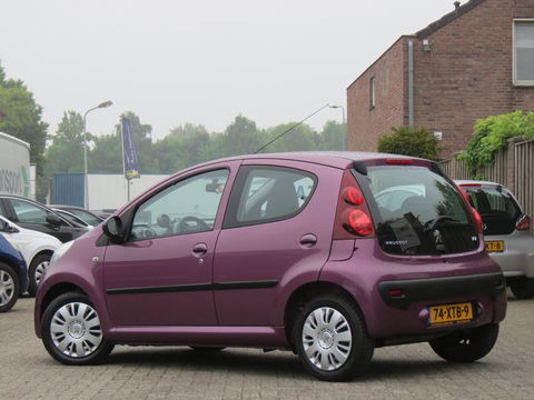 Peugeot 107 1.0 Active 5-DEURS NIEUWE MODEL| AIRCO | LED | NIEUWE APK |
