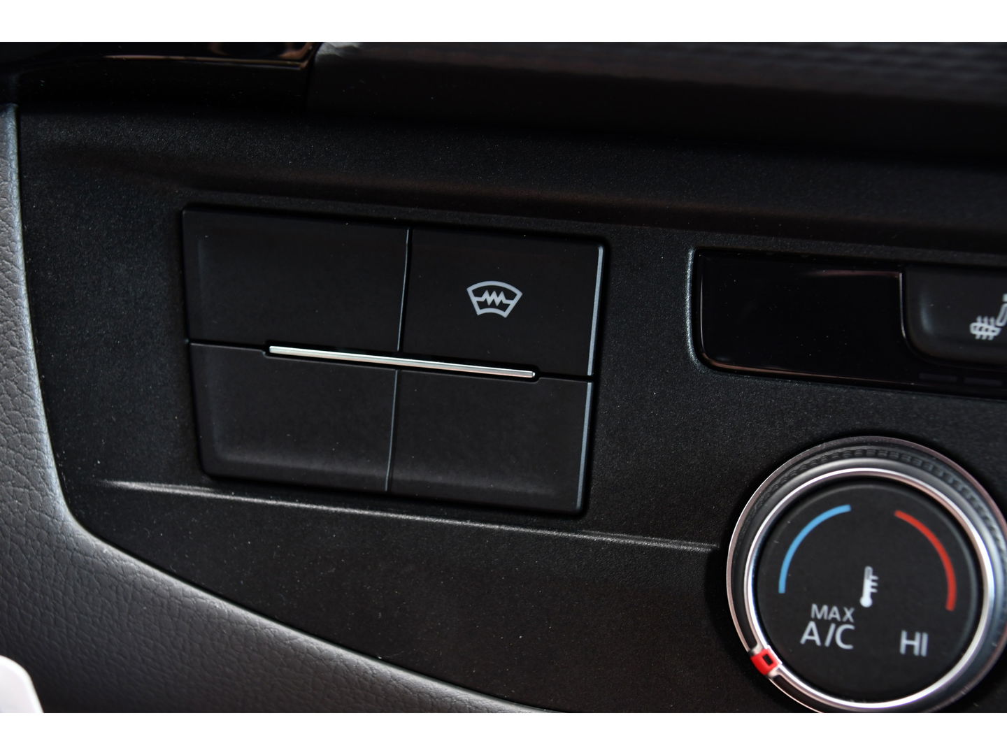 Volkswagen Transporter 2.0 TDI L2H1 30 DC Bulli Virtual, Adaptieve Cruise, Carplay, LED, Stoelverwarming, 199PK, Automaat, Sensoren, 2 x Schuifdeur, UNIEK!