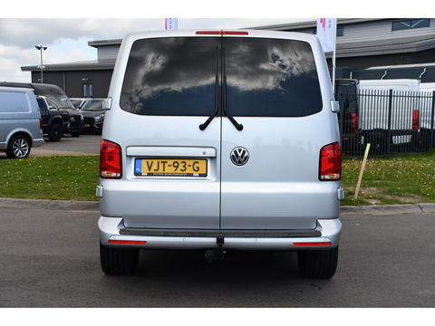 Volkswagen Transporter 2.0 TDI L2H1 30 DC Bulli Virtual, Adaptieve Cruise, Carplay, LED, Stoelverwarming, 199PK, Automaat, Sensoren, 2 x Schuifdeur, UNIEK!