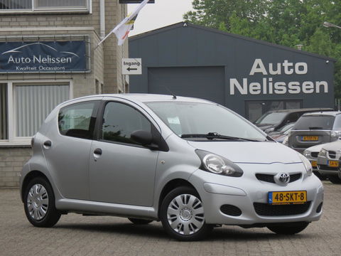 Toyota Aygo 1.0-12V Now| AIRCO | 5-DEURS | NAP | ELEK RAMEN |