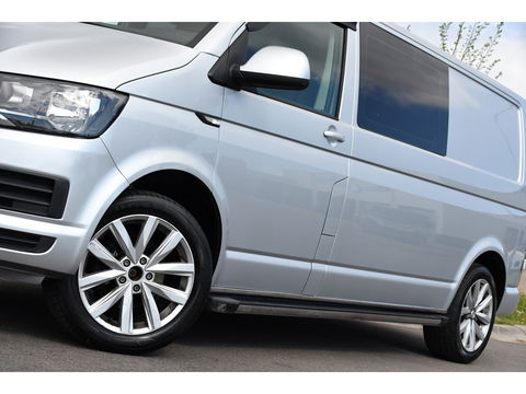 Volkswagen Transporter 2.0 TDI L2H1 DC PB Edition Cruise, Sensoren, Airco, 102PK Trekhaak, Dubbel Cabine, Uniek!