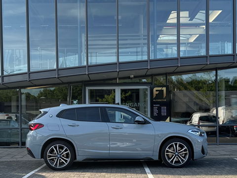 BMW X2 XDrive25e M Sport|Pano|Keyless|Sfeer|HuD|Memory|VOL