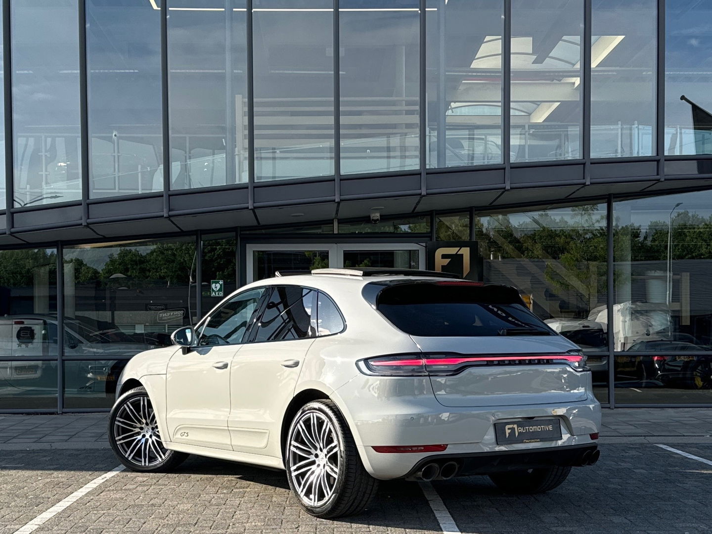 Porsche Macan 2.9 GTS Pano|Sportdesign|Chrono|Luchtv|Trekhaak