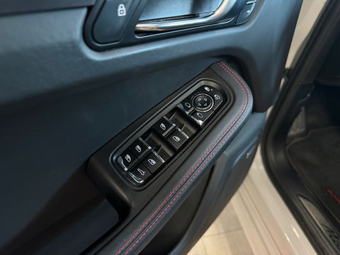 Porsche Macan 2.9 GTS Pano|Sportdesign|Chrono|Luchtv|Trekhaak