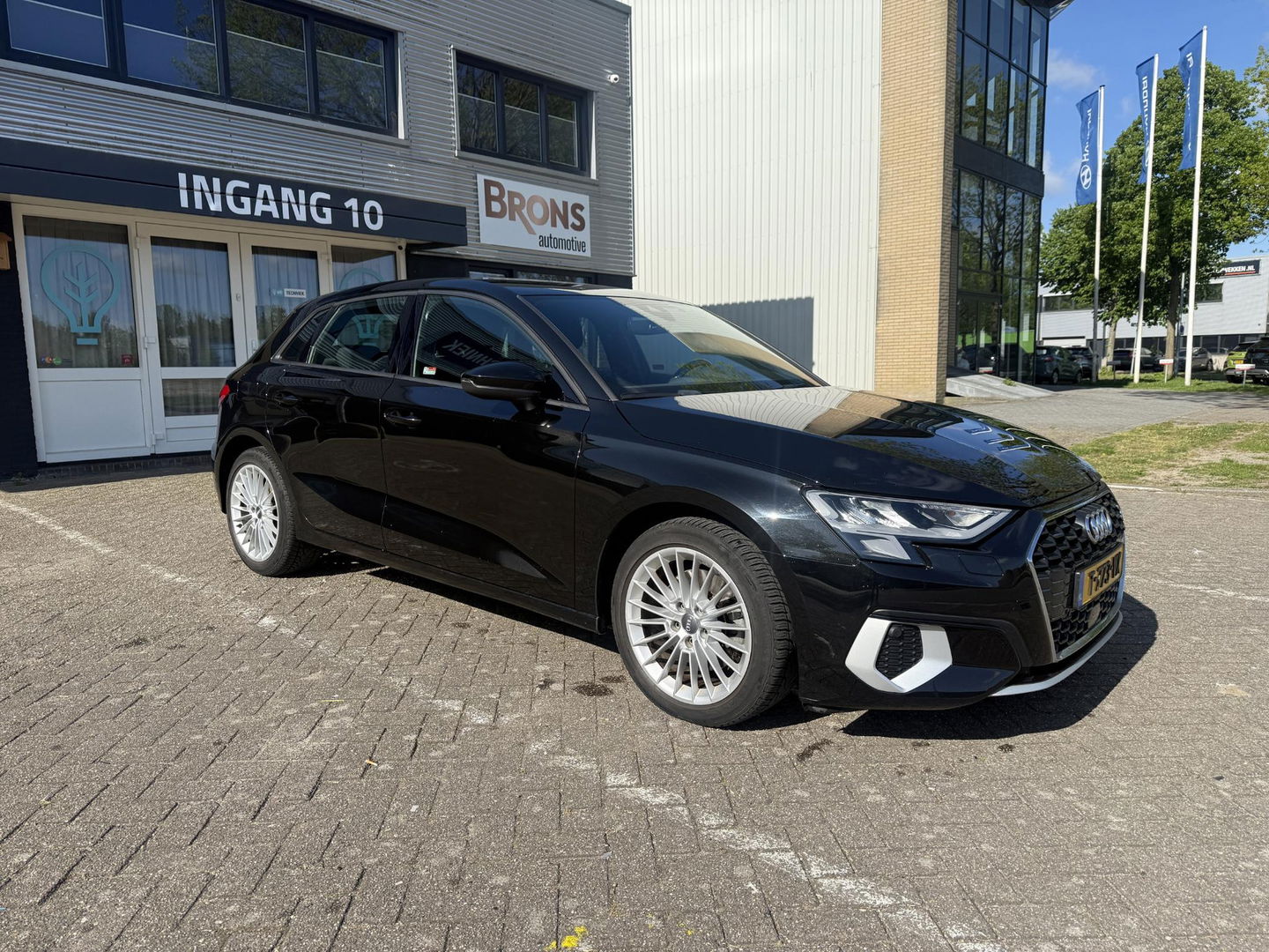 Audi A3 Sportback 35 TFSI S edition trekhaak l stoel verwarming l automaat l 150pk