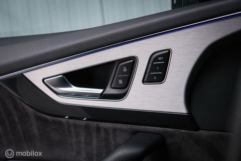 Audi Q7 3.0 TDI e-tron quattro S-Line 373 pk | Luchtvering | Rijklaarprijs | Daytona Grijs | Plug in hybrid | NL auto NAP |