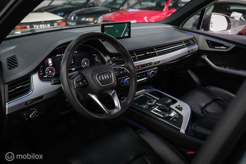 Audi Q7 3.0 TDI e-tron quattro S-Line 373 pk | Luchtvering | Rijklaarprijs | Daytona Grijs | Plug in hybrid | NL auto NAP |