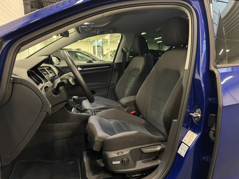 Volkswagen Golf 1.5 TSI Highline R Line Camera|Massage|Dynaudio