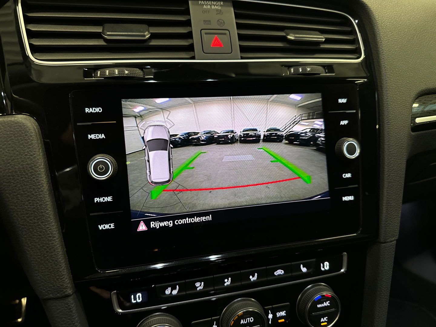 Volkswagen Golf 1.5 TSI Highline R Line Camera|Massage|Dynaudio