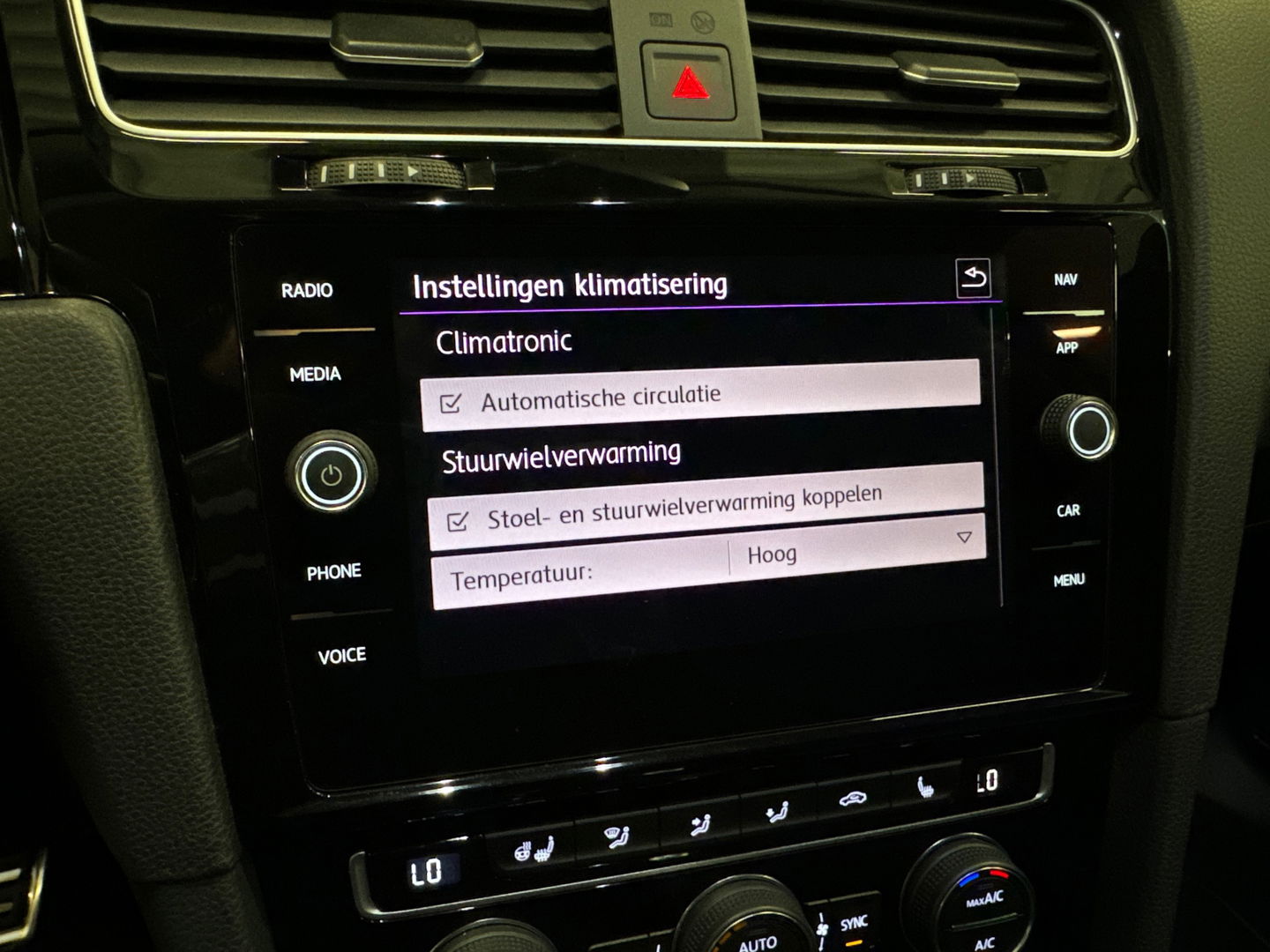 Volkswagen Golf 1.5 TSI Highline R Line Camera|Massage|Dynaudio