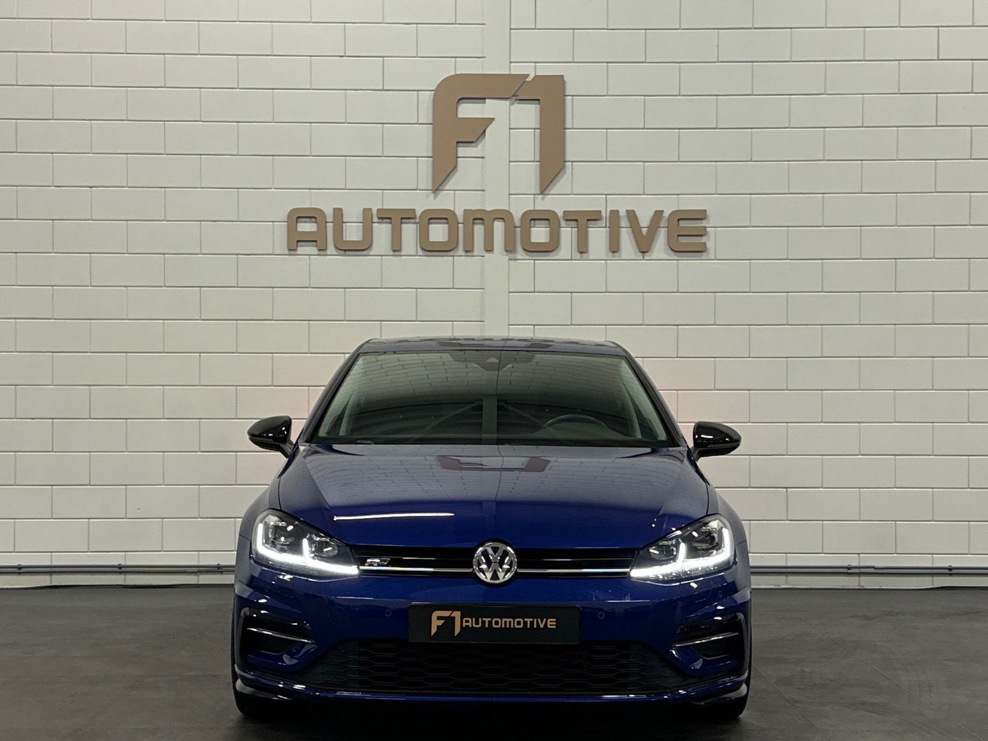 Volkswagen Golf 1.5 TSI Highline R Line Camera|Massage|Dynaudio