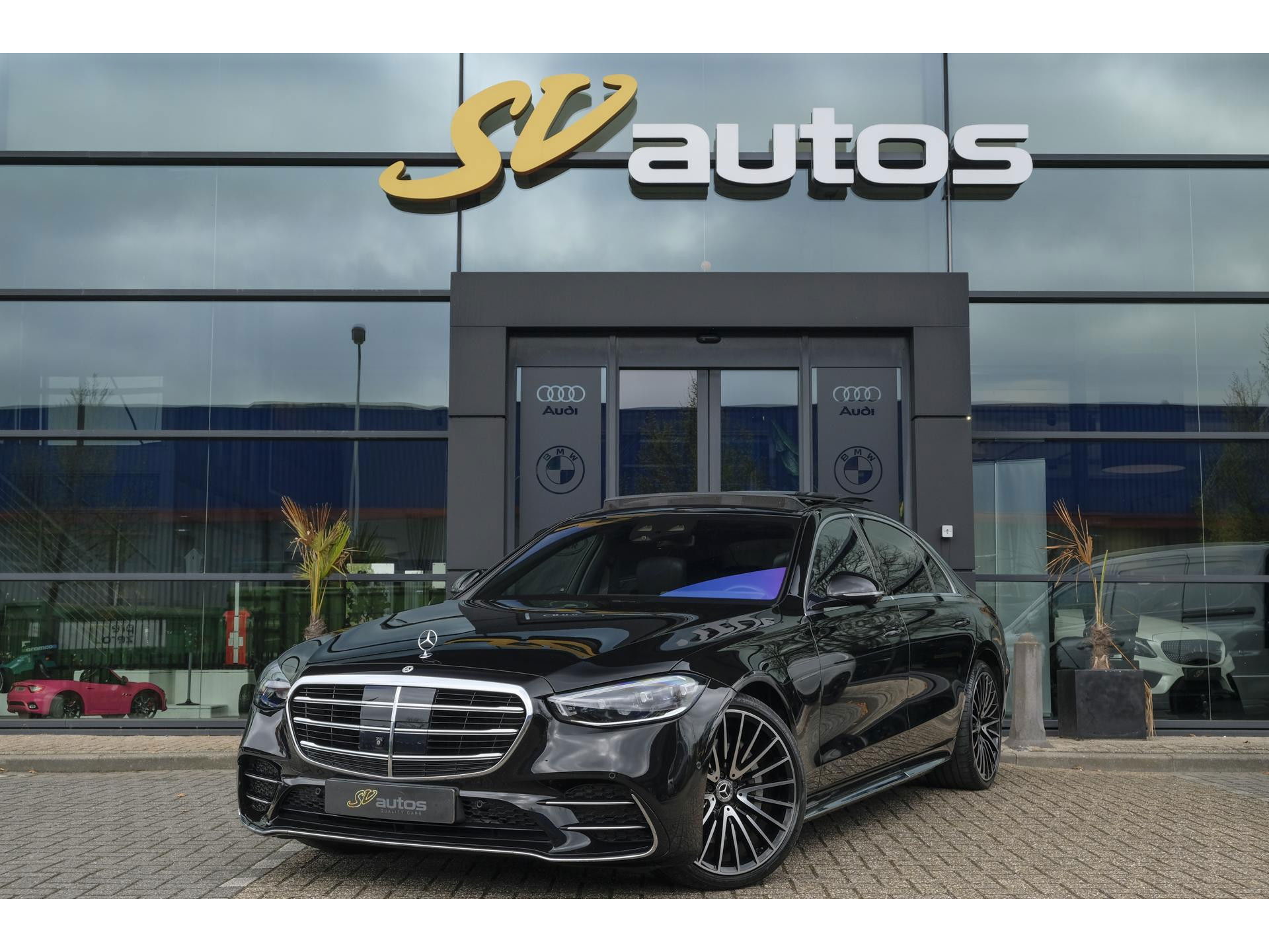 Mercedes-Benz S-Klasse S580e Lang AMG 510pk Panoramadak *BTW* 4-wielsturing Leder exclusief Burmester 21" LMV