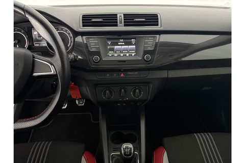 Škoda Fabia 1.2 TSI Monte Carlo Pano LED Clima Cruise 16''LMV