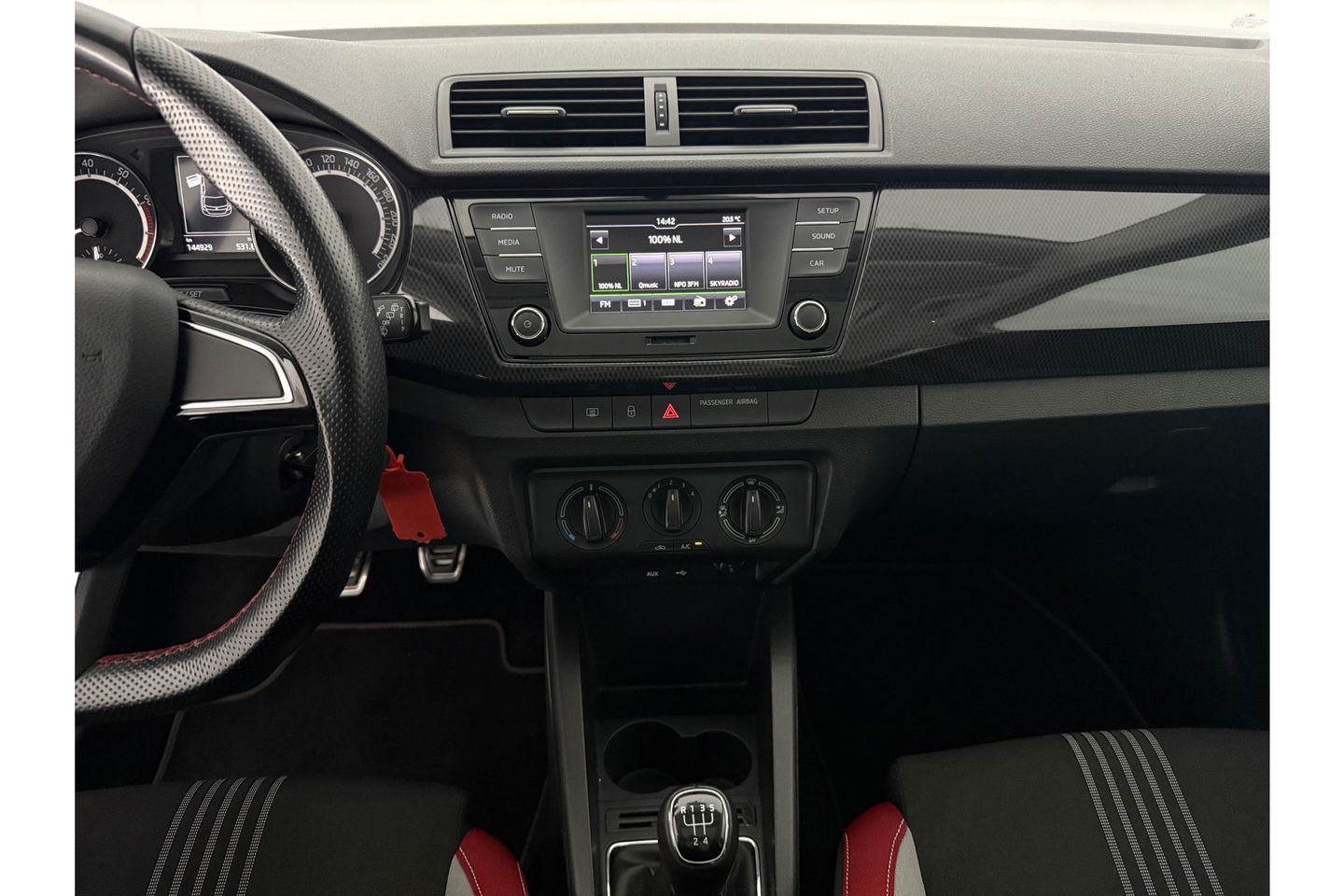 Škoda Fabia 1.2 TSI Monte Carlo Pano LED Clima Cruise 16''LMV