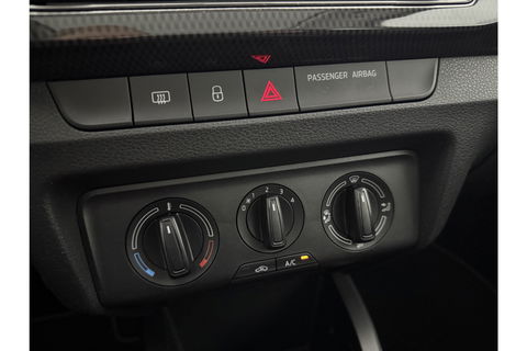 Škoda Fabia 1.2 TSI Monte Carlo Pano LED Clima Cruise 16''LMV