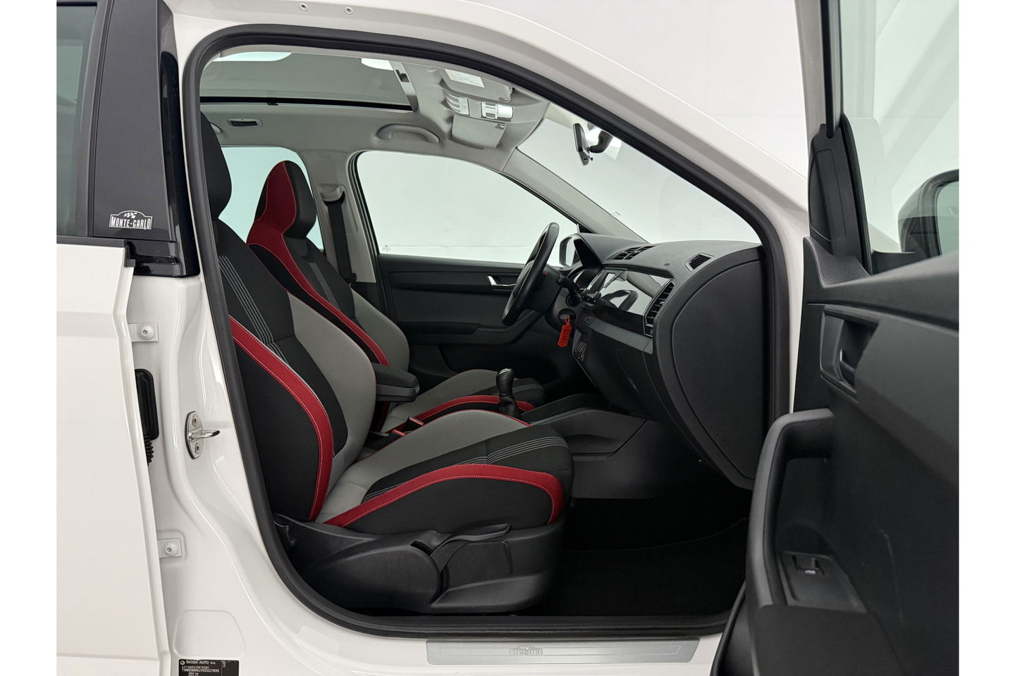 Škoda Fabia 1.2 TSI Monte Carlo Pano LED Clima Cruise 16''LMV