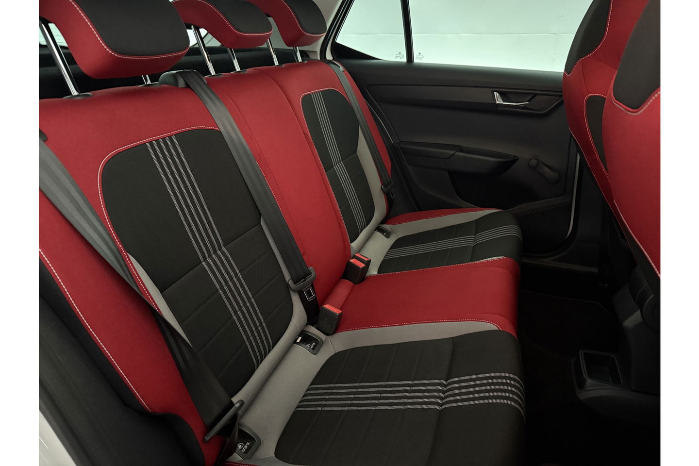 Škoda Fabia 1.2 TSI Monte Carlo Pano LED Clima Cruise 16''LMV