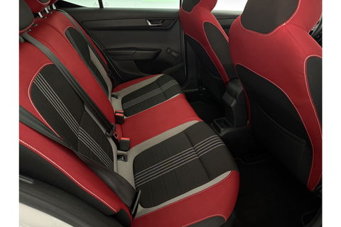Škoda Fabia 1.2 TSI Monte Carlo Pano LED Clima Cruise 16''LMV