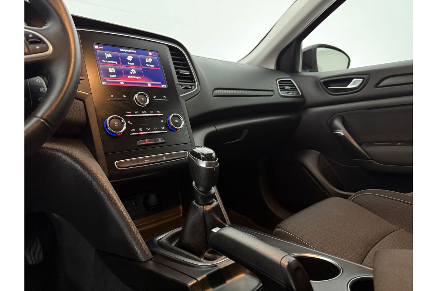 Renault Mégane 1.2 TCe Limited Clima Cruise Navi PDC 16''LMV