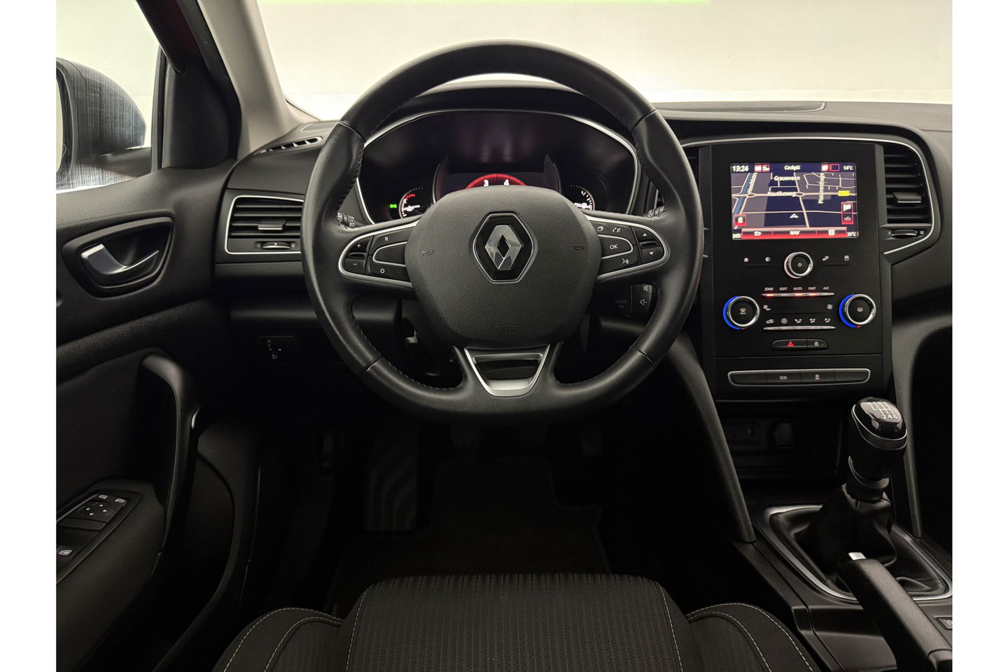 Renault Mégane 1.2 TCe Limited Clima Cruise Navi PDC 16''LMV