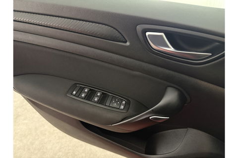 Renault Mégane 1.2 TCe Limited Clima Cruise Navi PDC 16''LMV