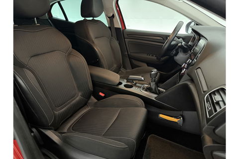 Renault Mégane 1.2 TCe Limited Clima Cruise Navi PDC 16''LMV