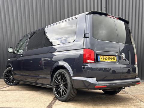 Volkswagen Transporter 2.0 TDI L2H1 28 Bulli DC | LED | AUT | ADAPTIVE CRUISE | 19 INCH | BEKLEDE LAADRUIMTE | CARPLAY |