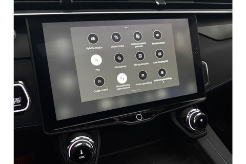 Lynk Co 01 1.5 262PK Hybride Pano LED Sfeer Adaptive Cruise 360Camera Virtual Carplay Clima Navi Memory-seat 20"LMV