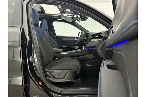 Lynk Co 01 1.5 262PK Hybride Pano LED Sfeer Adaptive Cruise 360Camera Virtual Carplay Clima Navi Memory-seat 20"LMV