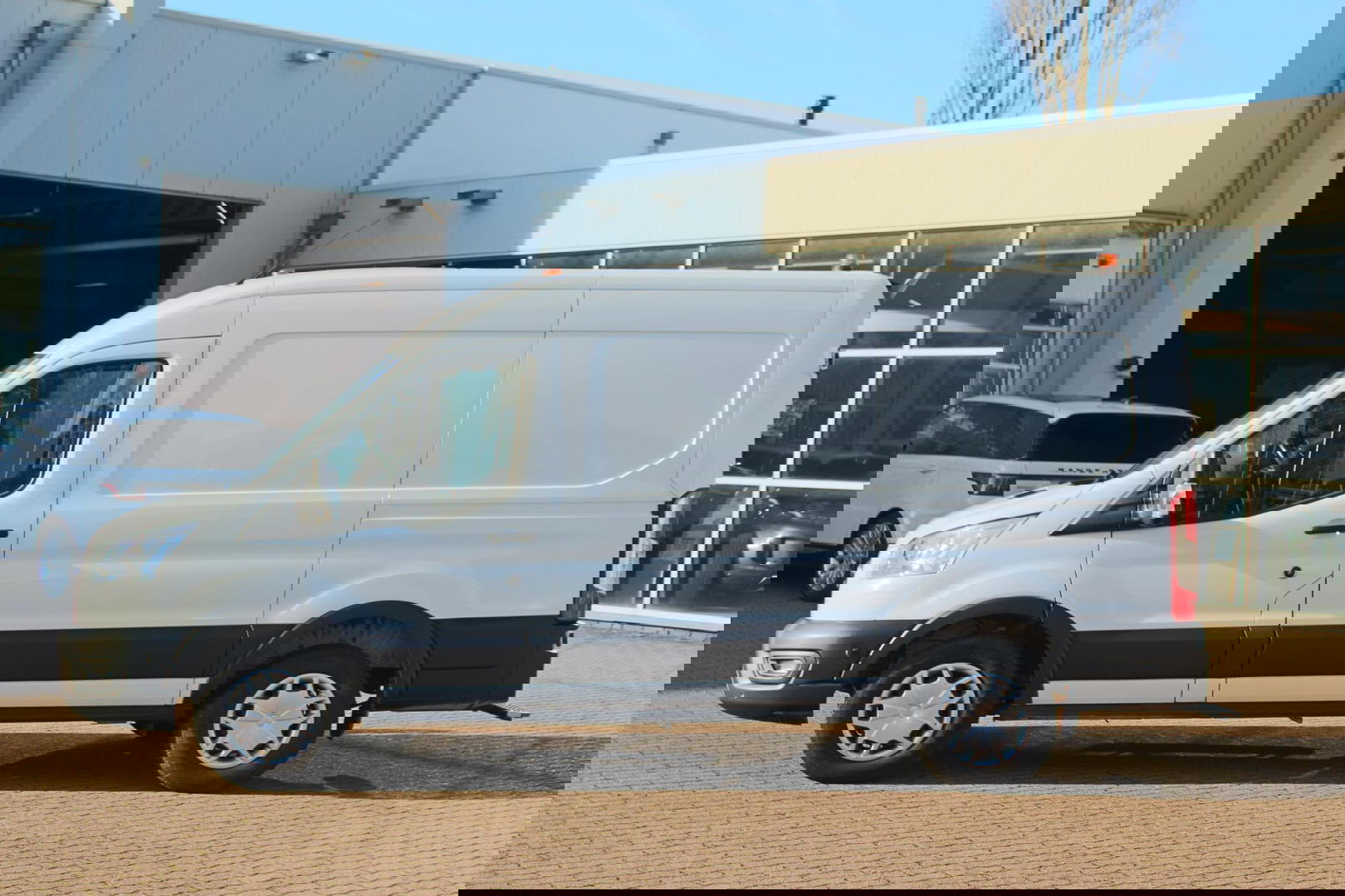Ford Transit 350 2.0 TDCI L2H2 Trend SORTIMO Bedrijfswageninrichting.