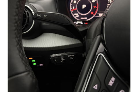 Audi Q2 35 TFSI 150PK Pro Line LED Trekhaak Virtual Carplay Clima Cruise Navi PDC 16''LMV