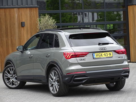 Audi Q3 45 TFSI 230PK Quattro / S-Line / B&O / Audi Exclusive / Matrix