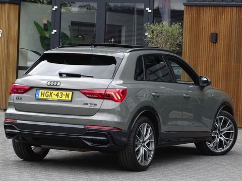Audi Q3 45 TFSI 230PK Quattro / S-Line / B&O / Audi Exclusive / Matrix