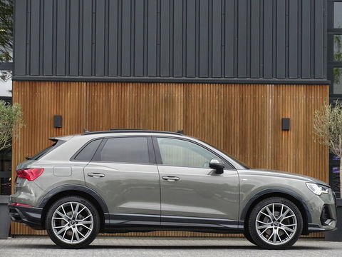 Audi Q3 45 TFSI 230PK Quattro / S-Line / B&O / Audi Exclusive / Matrix