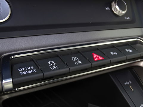 Audi Q3 45 TFSI 230PK Quattro / S-Line / B&O / Audi Exclusive / Matrix