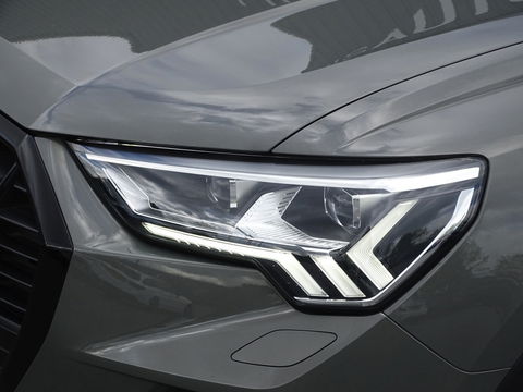 Audi Q3 45 TFSI 230PK Quattro / S-Line / B&O / Audi Exclusive / Matrix