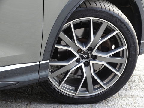 Audi Q3 45 TFSI 230PK Quattro / S-Line / B&O / Audi Exclusive / Matrix