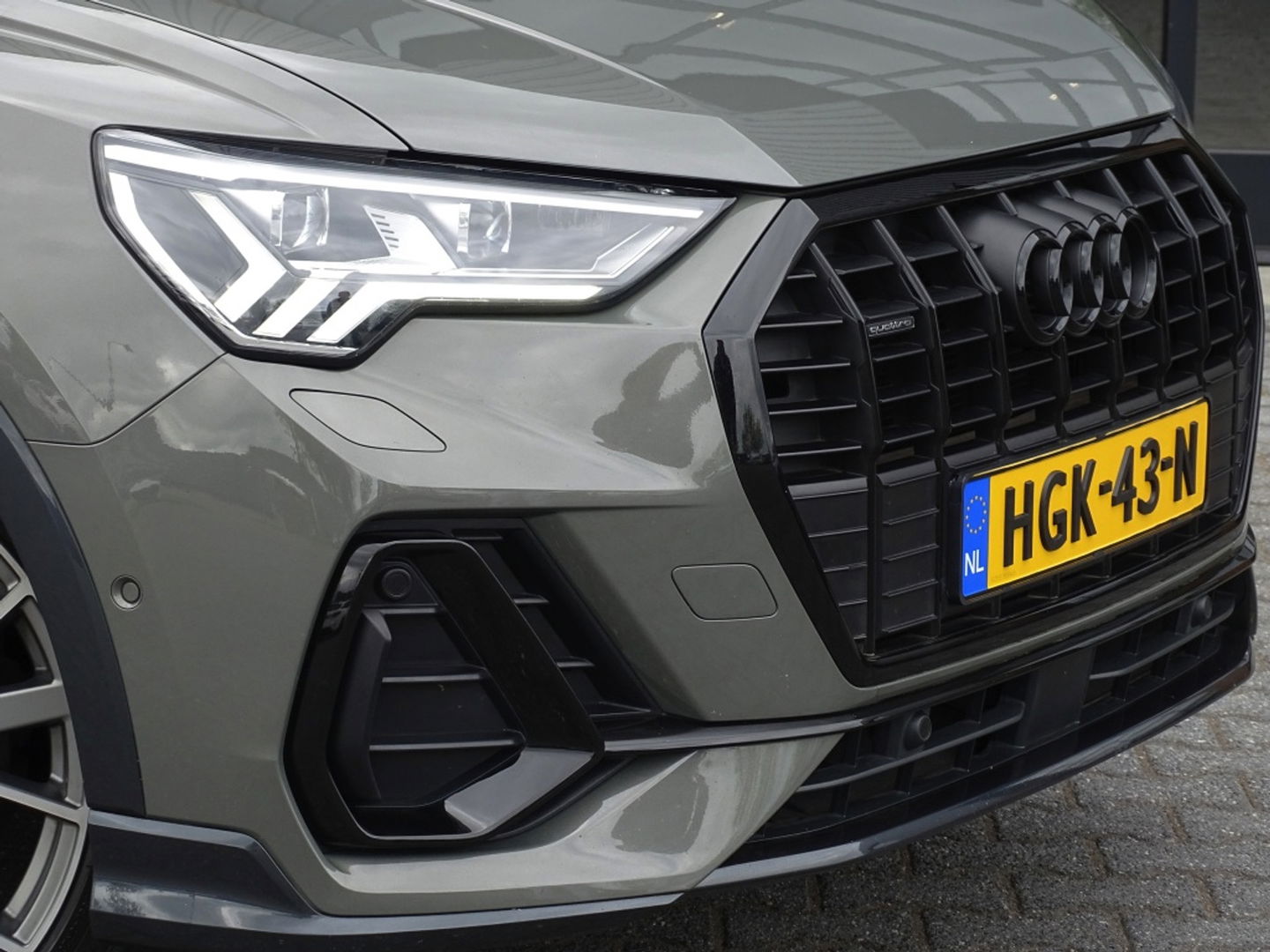 Audi Q3 45 TFSI 230PK Quattro / S-Line / B&O / Audi Exclusive / Matrix