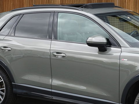 Audi Q3 45 TFSI 230PK Quattro / S-Line / B&O / Audi Exclusive / Matrix