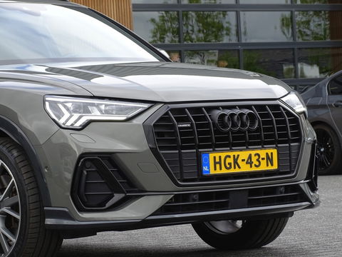 Audi Q3 45 TFSI 230PK Quattro / S-Line / B&O / Audi Exclusive / Matrix