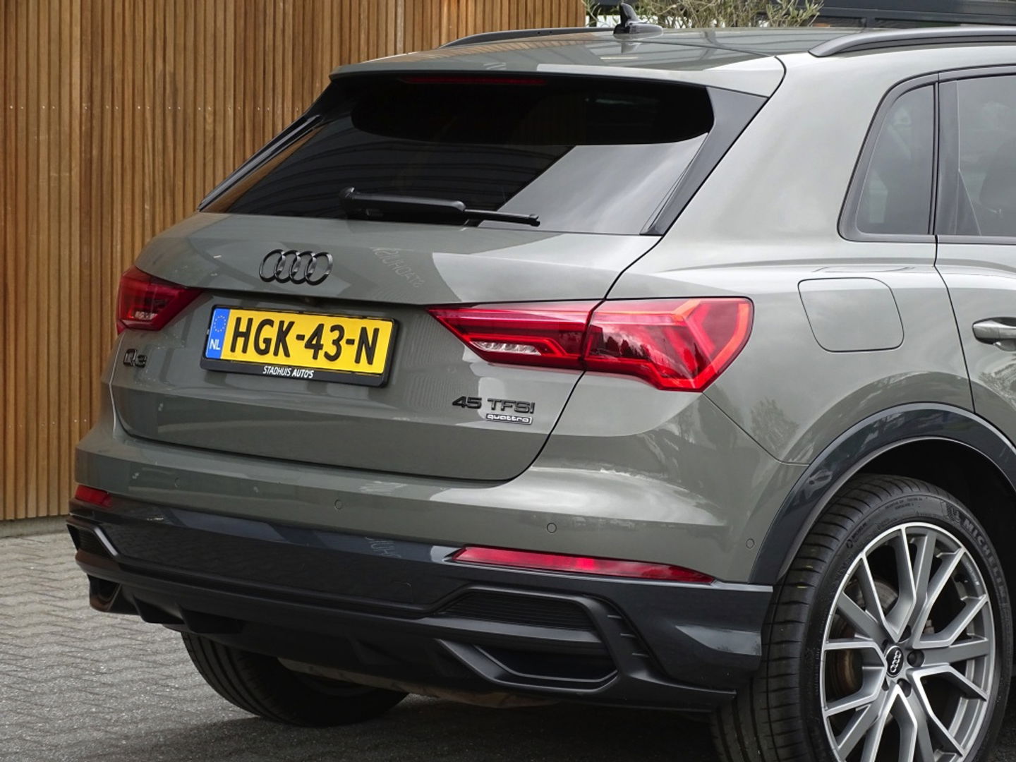 Audi Q3 45 TFSI 230PK Quattro / S-Line / B&O / Audi Exclusive / Matrix