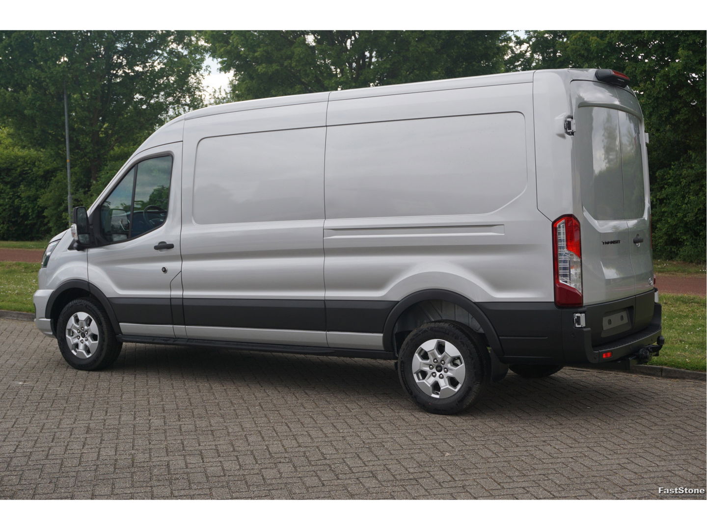 Ford Transit 350L L3H2 Limited AUT-8 165PK BPM VRIJ Navi, Adap. Cruise, 360° Cam, Trekhaak, Xenon!! NR. 297
