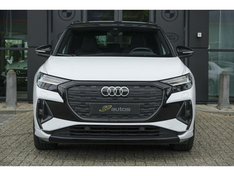 Audi Q4 e-tron 40 204pk Competition S-line 77 kWh Sonos audio Head-up *Marge* Trekhaak elektrisch Camera Adaptive cruise NLauto