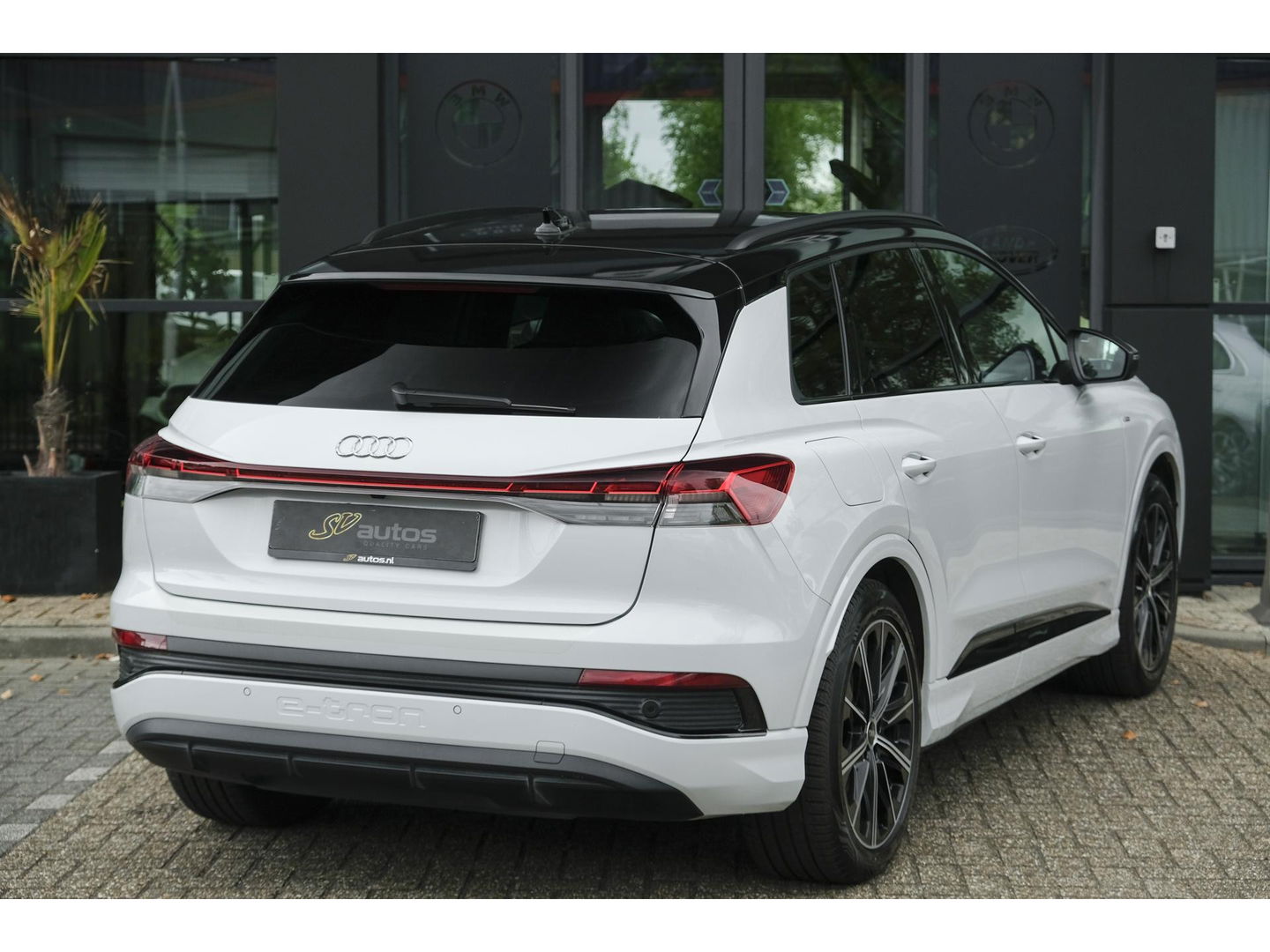 Audi Q4 e-tron 40 204pk Competition S-line 77 kWh Sonos audio Head-up *Marge* Trekhaak elektrisch Camera Adaptive cruise NLauto
