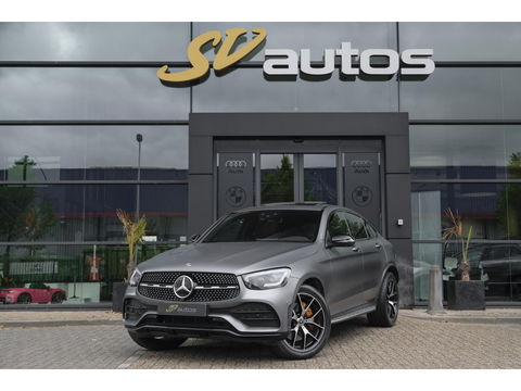 Mercedes-Benz GLC Coupé GLC200 AMG 197pk Schuifdak Magno matgrijs Digital cockpit Burmester Distronic+ Multibeam led Trekhaak 20" LMV NLauto