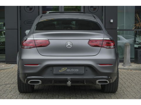 Mercedes-Benz GLC Coupé GLC200 AMG 197pk Schuifdak Magno matgrijs Digital cockpit Burmester Distronic+ Multibeam led Trekhaak 20" LMV NLauto